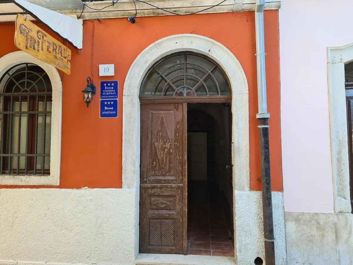 Apartment Trixi Maksimijan Pula